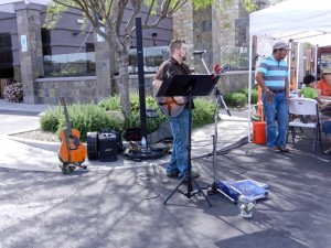 Live music at the farmer's market